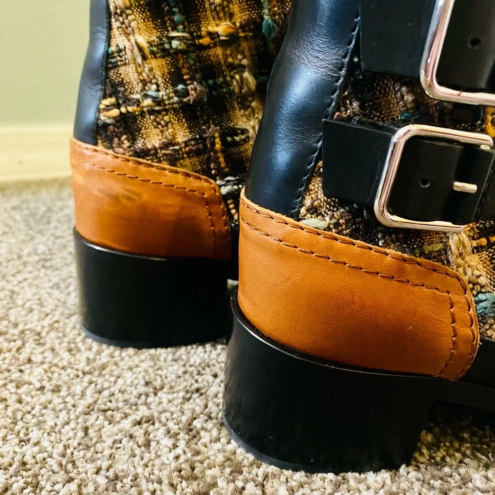 EUC CHANEL Black Lambskin & Tweet Short Ankle Boots